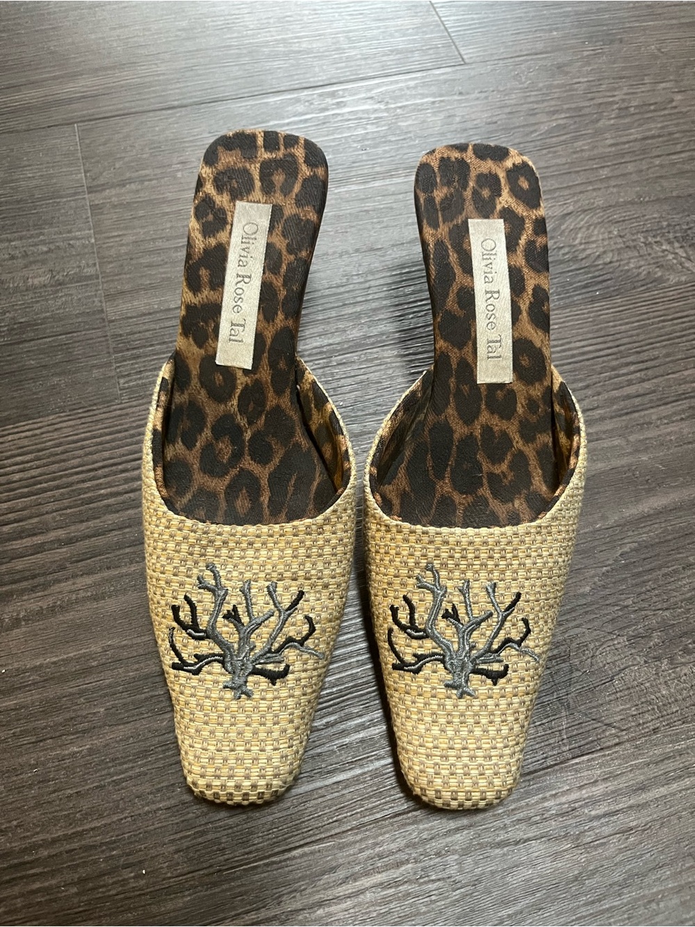 Olivia Rose Tal Women’s Embroidered Straw Square Toe Mule Heels | Size: 7